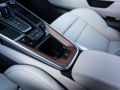 Certified 2024 Porsche 911 Turbo S image 20