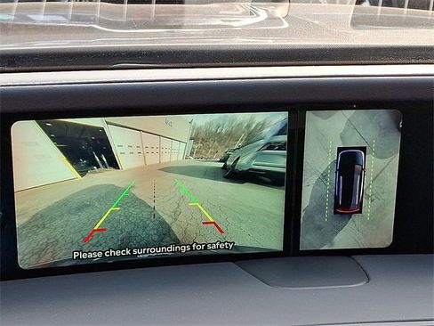 Used 2024 Lincoln Nautilus Reserve w/ Equipment Group 202A image 19