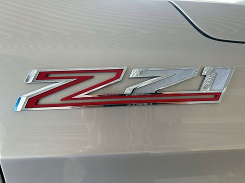 Used 2021 Chevrolet Tahoe Z71 w/ Luxury Package image 5