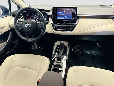 Used 2022 Toyota Corolla LE image 12