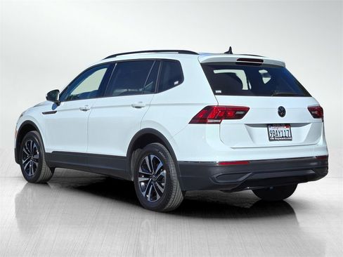Used 2022 Volkswagen Tiguan S image 6