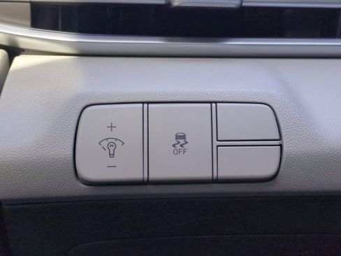 New 2026 Hyundai Elantra Limited image 28