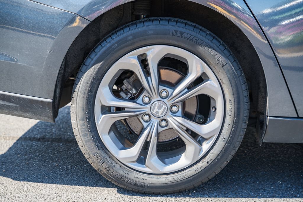 Used 2023 Honda Accord EX image 14