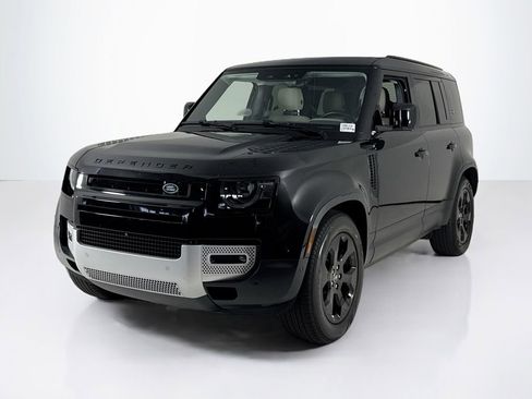 Used 2024 Land Rover Defender 110 S image 1