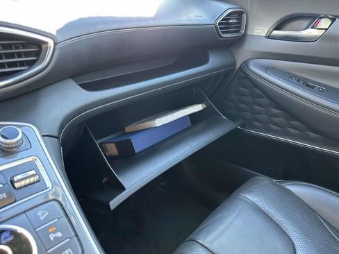 Used 2023 Hyundai Santa Fe Limited image 18