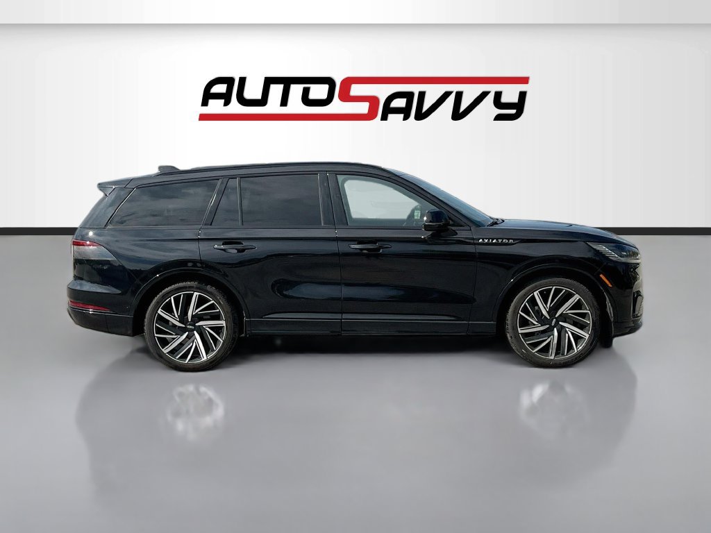Used 2025 Lincoln Aviator Black Label w/ Jet Appearance Package AWD/4WD image 8