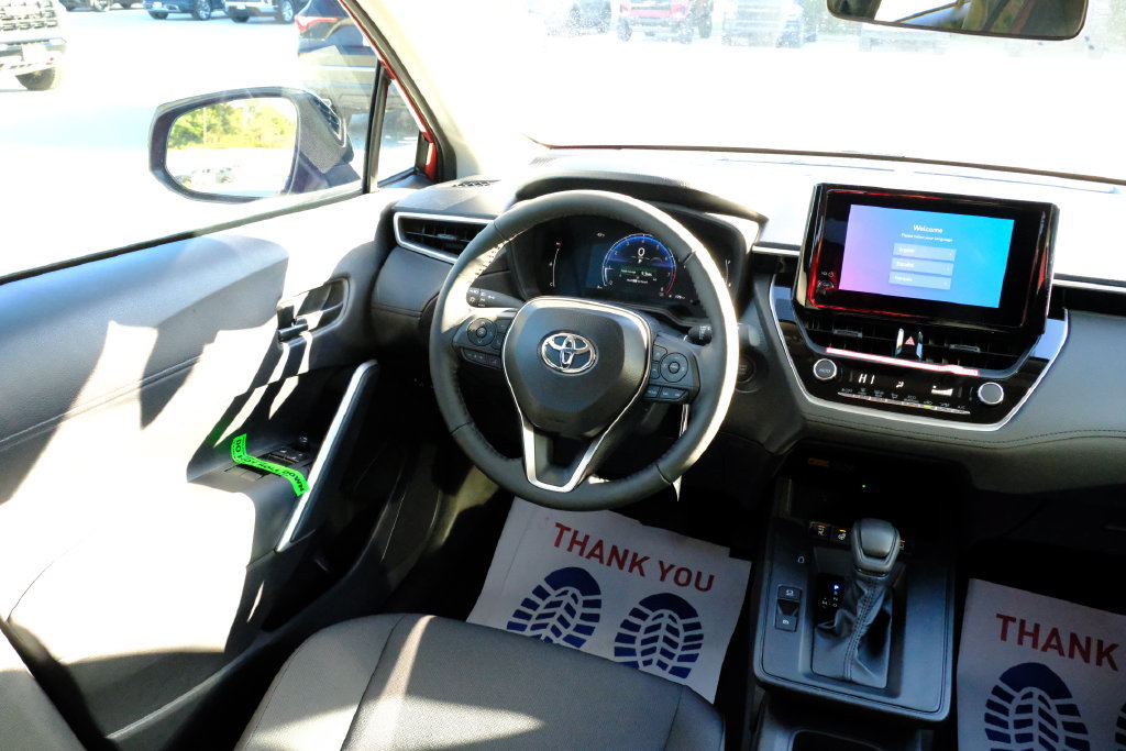 New 2026 Toyota Corolla Cross LE w/ Cold Weather Package AWD/4WD image 30