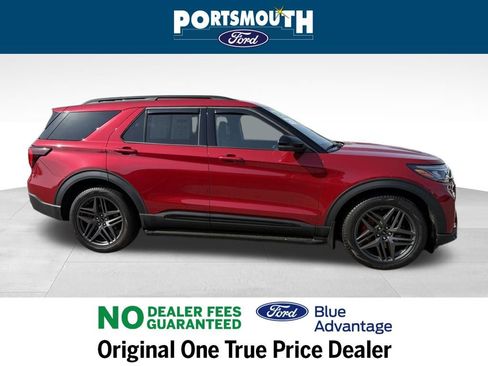 Certified 2025 Ford Explorer ST image 6