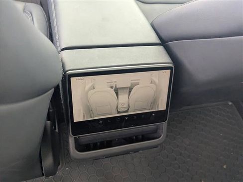 Used 2025 Tesla Model 3 Long Range image 15