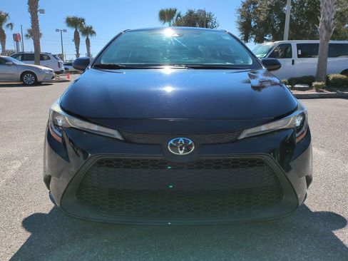 Used 2021 Toyota Corolla LE image 10