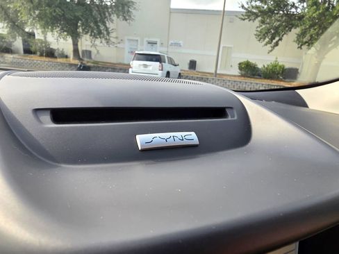 Used 2016 Ford Escape SE w/ Equipment Group 201A FWD image 42