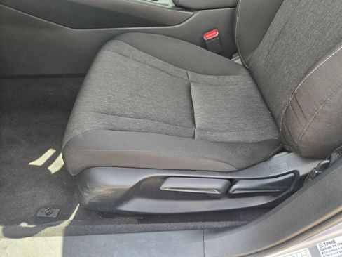 Used 2025 Honda Accord LX image 15