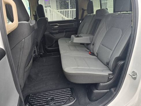 Used 2019 RAM 1500 Big Horn AWD/4WD image 21