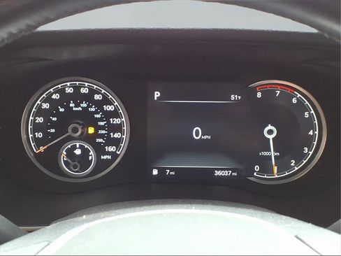 Used 2022 Genesis G70 2.0T image 11