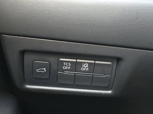 Used 2019 MAZDA CX-5 Touring image 39