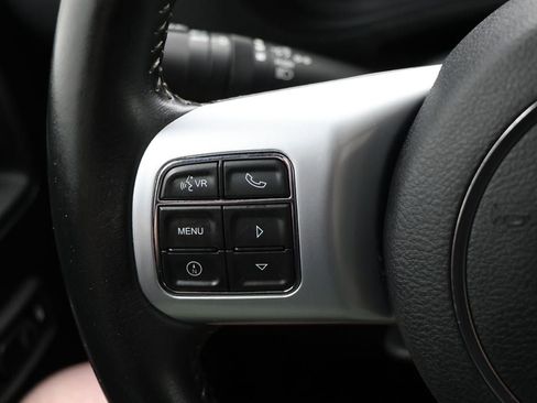 Used 2017 Jeep Wrangler Unlimited Rubicon image 22