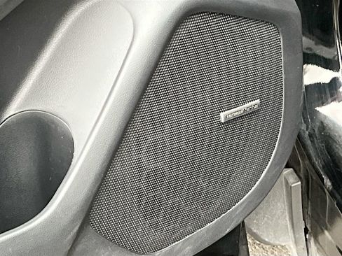 Used 2023 Subaru Ascent Touring image 19