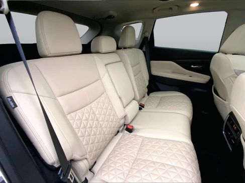 Used 2023 Nissan Murano Platinum w/ Cargo Package FWD image 19