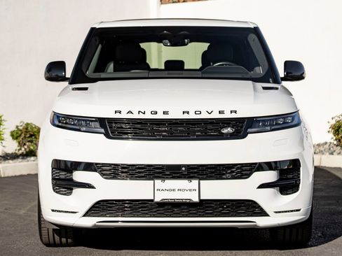 Certified 2024 Land Rover Range Rover Sport Dynamic SE AWD/4WD image 3