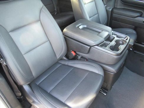 Used 2024 GMC Sierra 1500 SLT AWD/4WD image 8