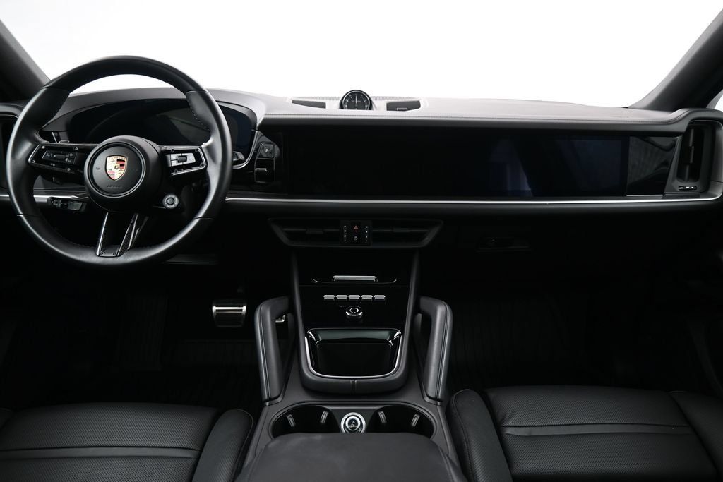 Certified 2024 Porsche Cayenne S AWD/4WD image 9