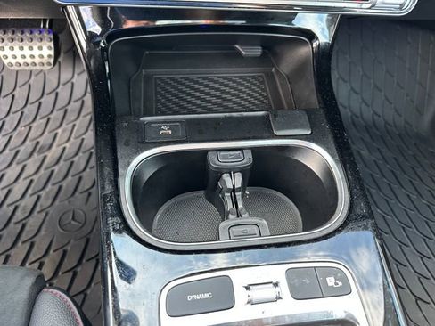 Used 2025 Mercedes-Benz CLA 250 4MATIC image 21