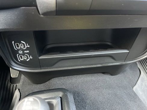 Used 2024 RAM 3500 Tradesman w/ Chrome Appearance Group image 26