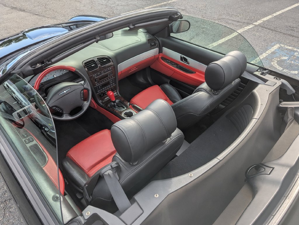 Used 2002 Ford Thunderbird RWD image 16