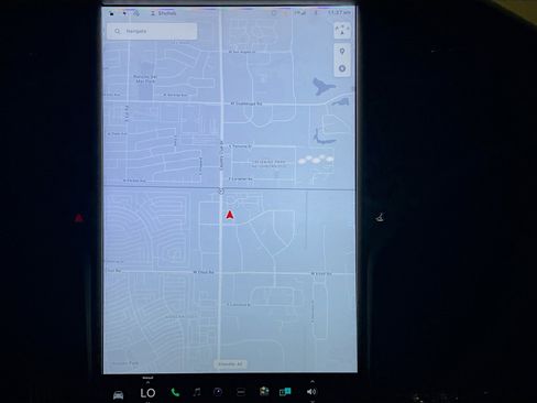 Used 2019 Tesla Model X Long Range AWD/4WD image 9