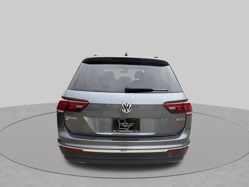 Used 2021 Volkswagen Tiguan S AWD/4WD image 4