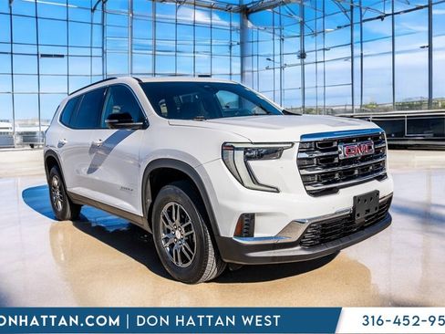 Used 2025 GMC Acadia Elevation image 39