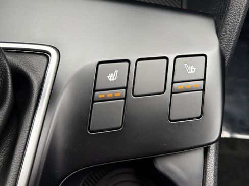 Certified 2025 Kia Sportage LX image 31