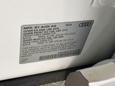 Used 2023 Audi Q5 2.0T Premium w/ Convenience Package AWD/4WD image 24
