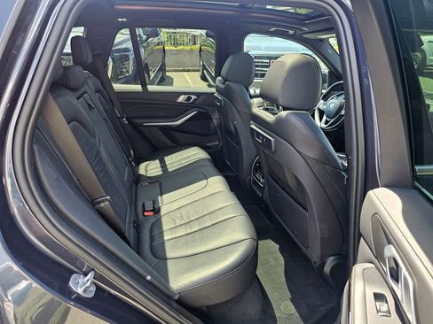 Used 2019 BMW X5 xDrive40i w/ Premium Package 2 AWD/4WD image 13