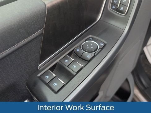 Used 2022 Ford F150 Lariat image 38