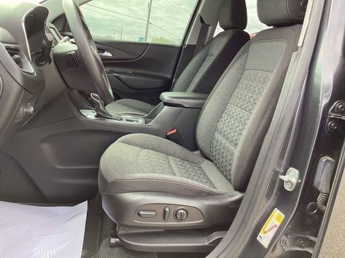 Used 2022 Chevrolet Equinox LT AWD/4WD image 13