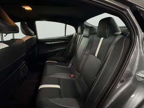 Used 2025 Toyota Camry SE FWD image 25