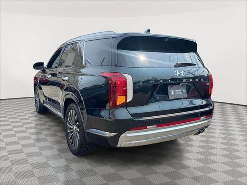 Used 2023 Hyundai Palisade Calligraphy w/ Cargo Package AWD/4WD image 4