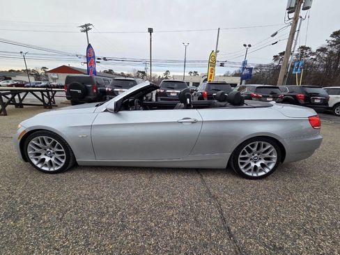 Used 2008 BMW 328i Convertible image 32