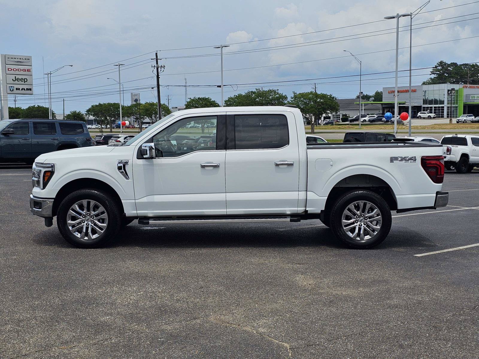 Used 2025 Ford F150 Lariat w/ Equipment Group 501A Mid AWD/4WD image 13
