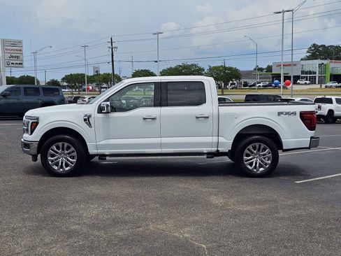 Used 2025 Ford F150 Lariat w/ Equipment Group 501A Mid AWD/4WD image 13