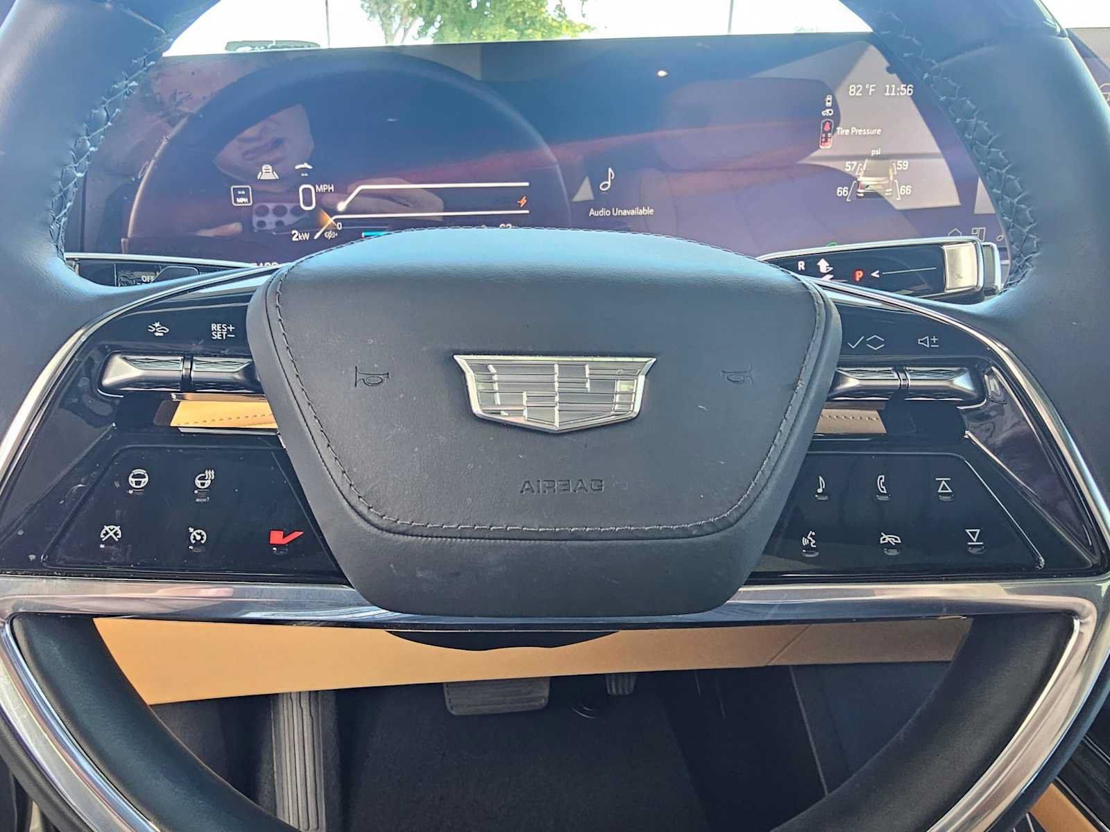 Used 2025 Cadillac Escalade IQ Luxury 2 AWD/4WD image 26