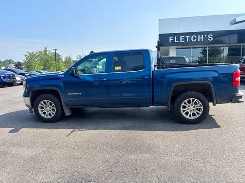 Used 2015 GMC Sierra 1500 SLE w/ SLE Value Package AWD/4WD image 9