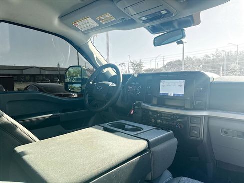 Used 2023 Ford F250 XLT AWD/4WD image 18