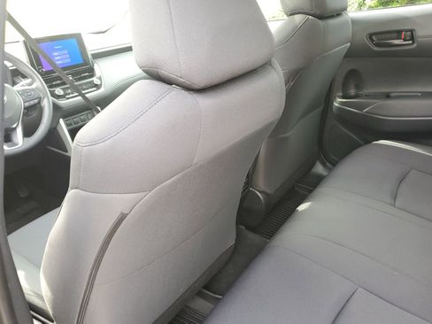 Certified 2024 Toyota Corolla Cross LE w/ Moonroof Package AWD/4WD image 15