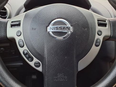 Used 2009 Nissan Rogue SL w/ Premium Pkg FWD image 12