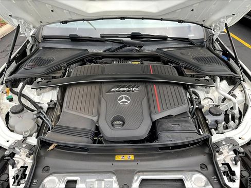 Used 2025 Mercedes-Benz E 53 AMG e 4MATIC Sedan image 29