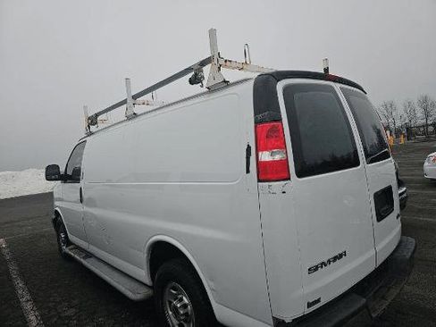 Used 2018 GMC Savana 2500 w/ Driver Convenience Package image 18