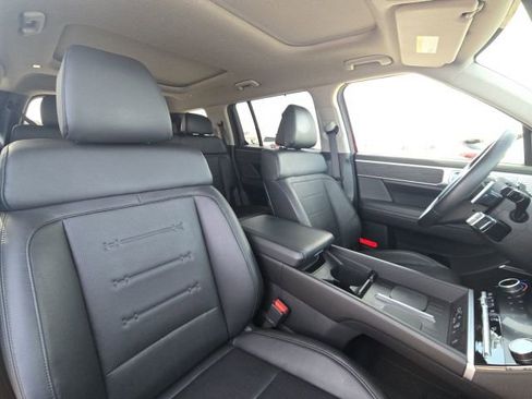 Used 2024 Hyundai Santa Fe Limited image 22