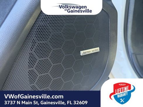 Used 2023 Subaru Ascent Touring image 18